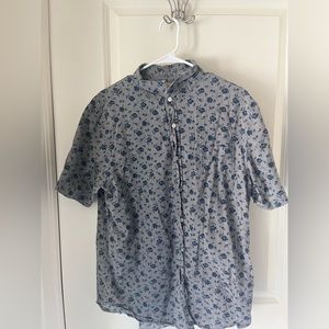 Grey Blue Flower Print Button Down Short Sleeve Shirt XL
